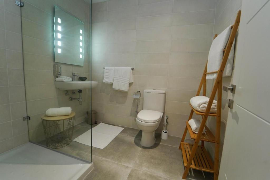 Private Rooms With Bathroom In La Valletta Esterno foto